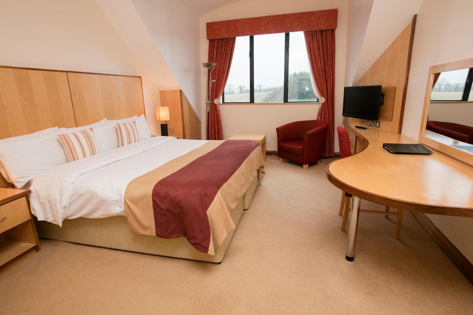 La Mon Hotel & Country Club Castlereagh Eksteriør bilde